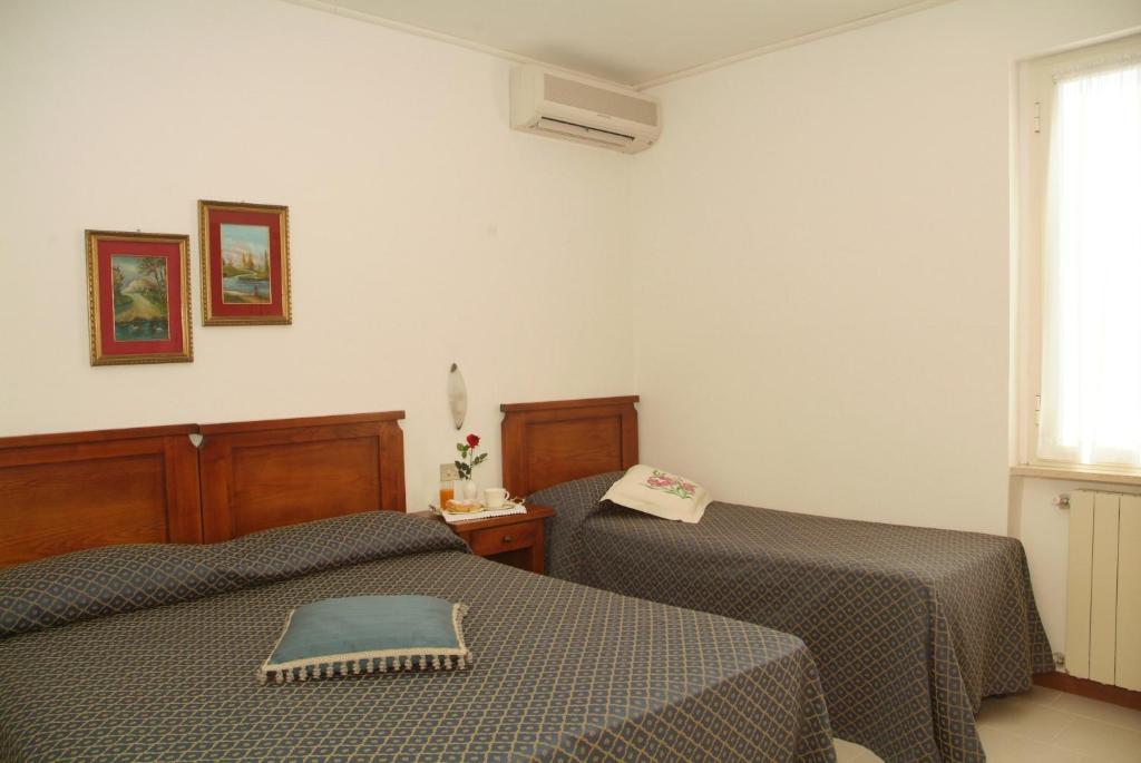 Aparthotel C.A.V. Residenza Prisco Marina di Grosseto Zimmer foto